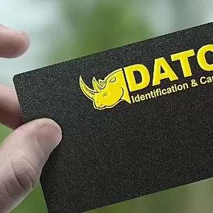 چرا همه به کارت ویزیت پی وی سی نیاز دارند؟